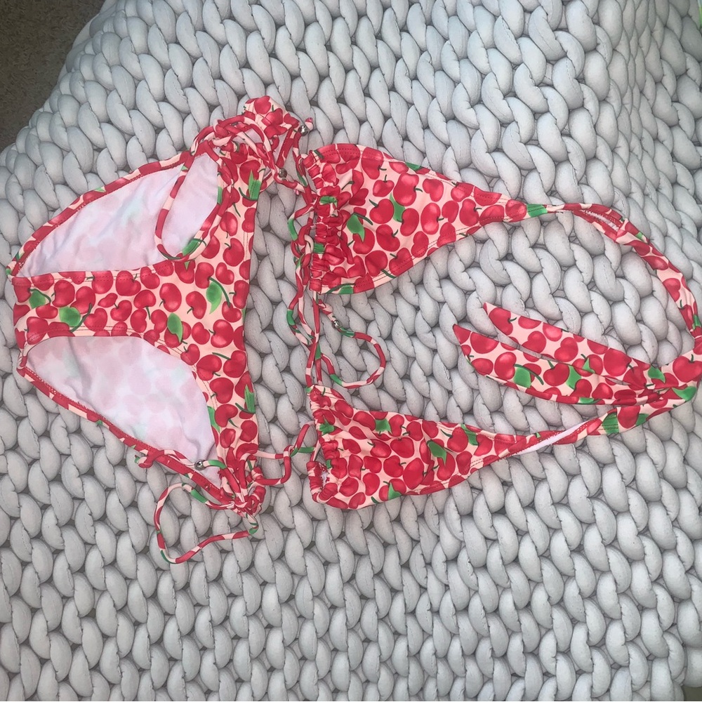 Ingear Red and Green Bikini Top